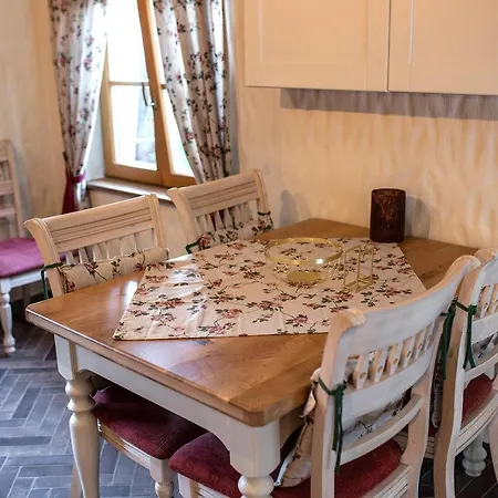 Apartament Rose Garden *